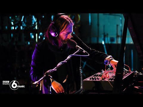Thom Yorke - Unmade (Live for BBC Radio 6 Music)