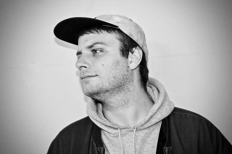 Mac DeMarco singt 'The Christmas Song'