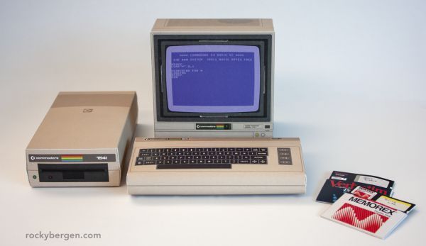 Retro Computer DIY Papercraft Models