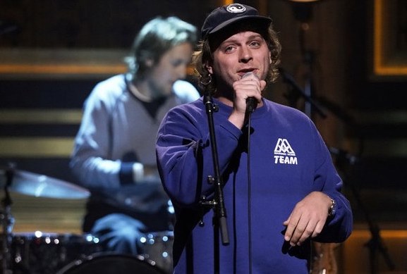 Mac DeMarco performt 'All of Our Yesterdays' bei Jimmy Fallon