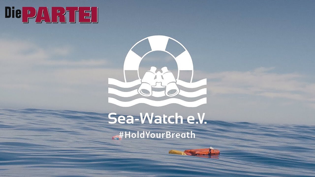 #HoldYourBreath: 'Die PARTEI' und 'Sea-Watch' machen auf ertrinkende Flüchtlinge aufmerksam.