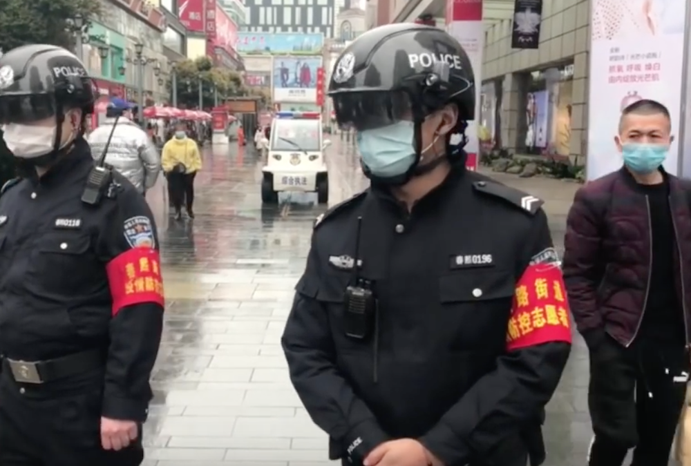 Helmets with Smart Scanners to fight Corona