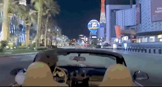 Cruising the Abandoned Vegas Strip with radio on [2020]