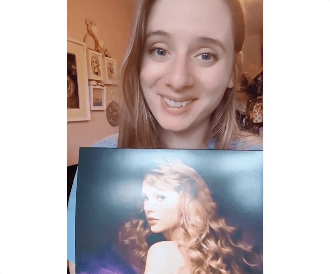 Fan discovers cursed Taylor Swift pressing 💀